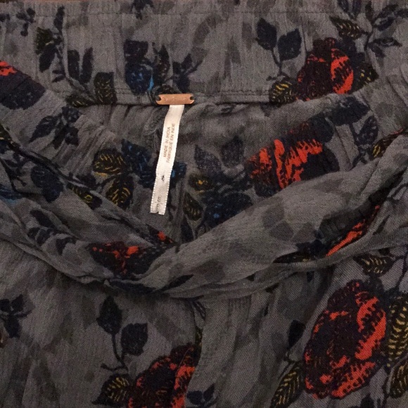 Free people pants size small - Picture 4 of 6